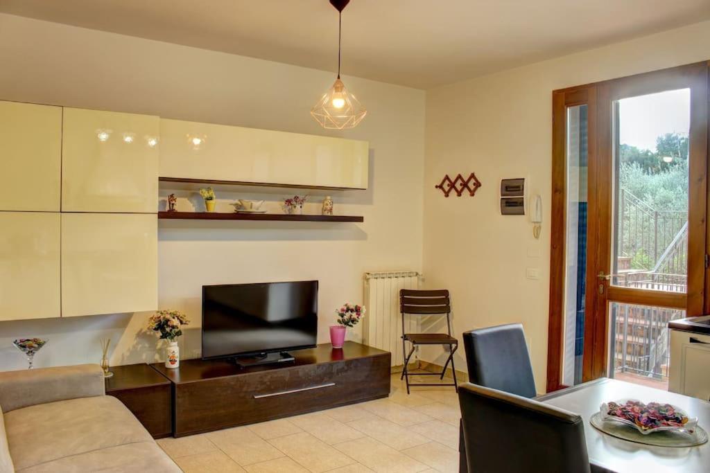 Ferienwohnung Casa Cornelia Lucolena in Chianti Exterior foto
